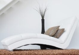 Welche-Sofa-Sitzhöhe-für-Senioren